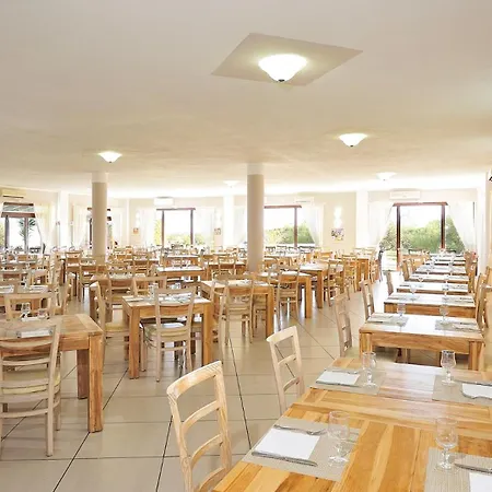 Hotel Club & Village Cala Fiorita 4*