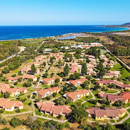 Club & Village Cala Fiorita 4*