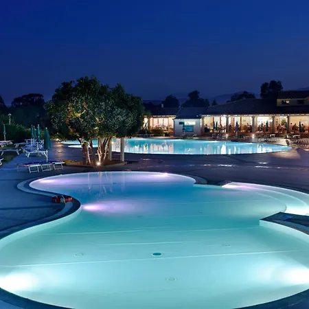 Club & Village Cala Fiorita 4* Agrustos