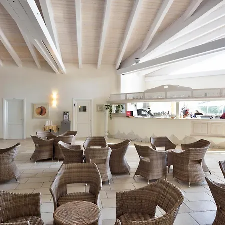 Club & Village Cala Fiorita Hotel Agrustos