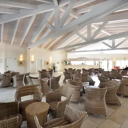 Club & Village Cala Fiorita 4*