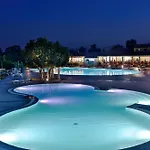 Club & Village Cala Fiorita 4* Agrustos