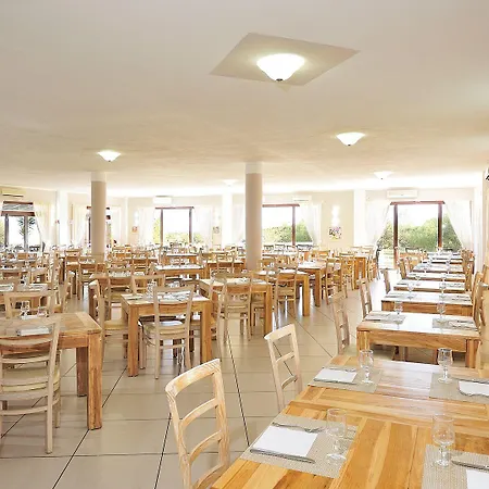 Cala Fiorita Hotel Agrustos