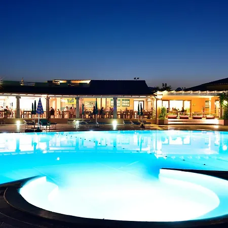 Hotel Club & Village Cala Fiorita 4*