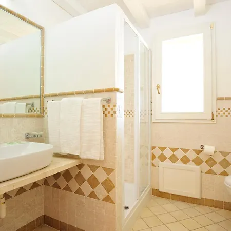 Club & Village Cala Fiorita Hotel 4*