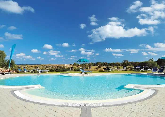 Club & Village Cala Fiorita 酒店