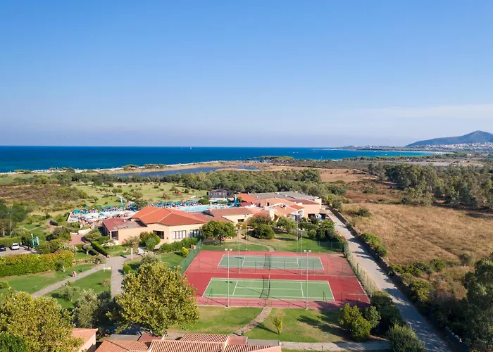 酒店 Club & Village Cala Fiorita Agrustos