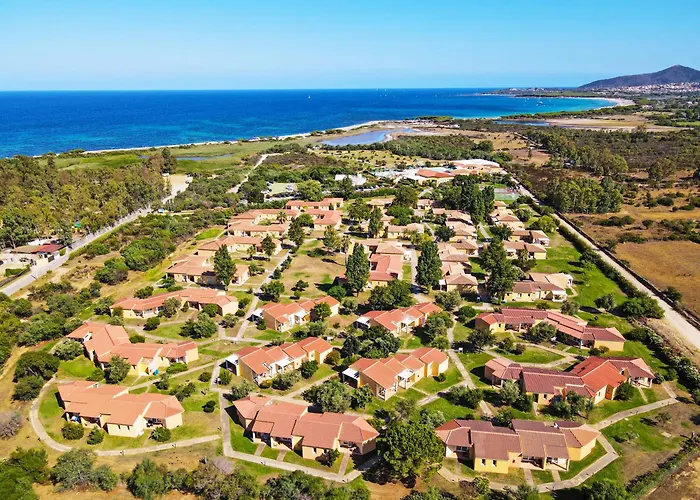 Club & Village Cala Fiorita 4*