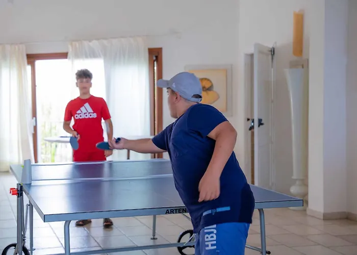 酒店 Club & Village Cala Fiorita Agrustos