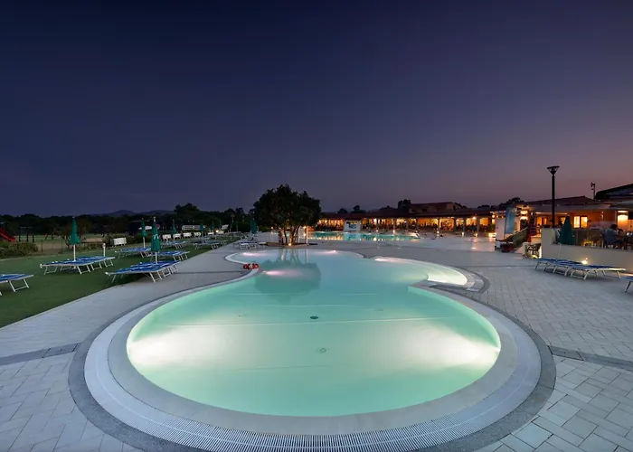 Club & Village Cala Fiorita 酒店