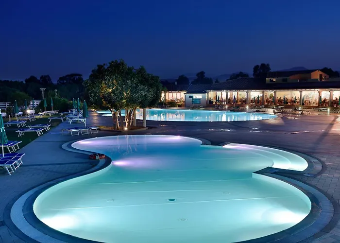 Club & Village Cala Fiorita 4* Agrustos